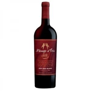 vinho tinto menage a trois dark red blend